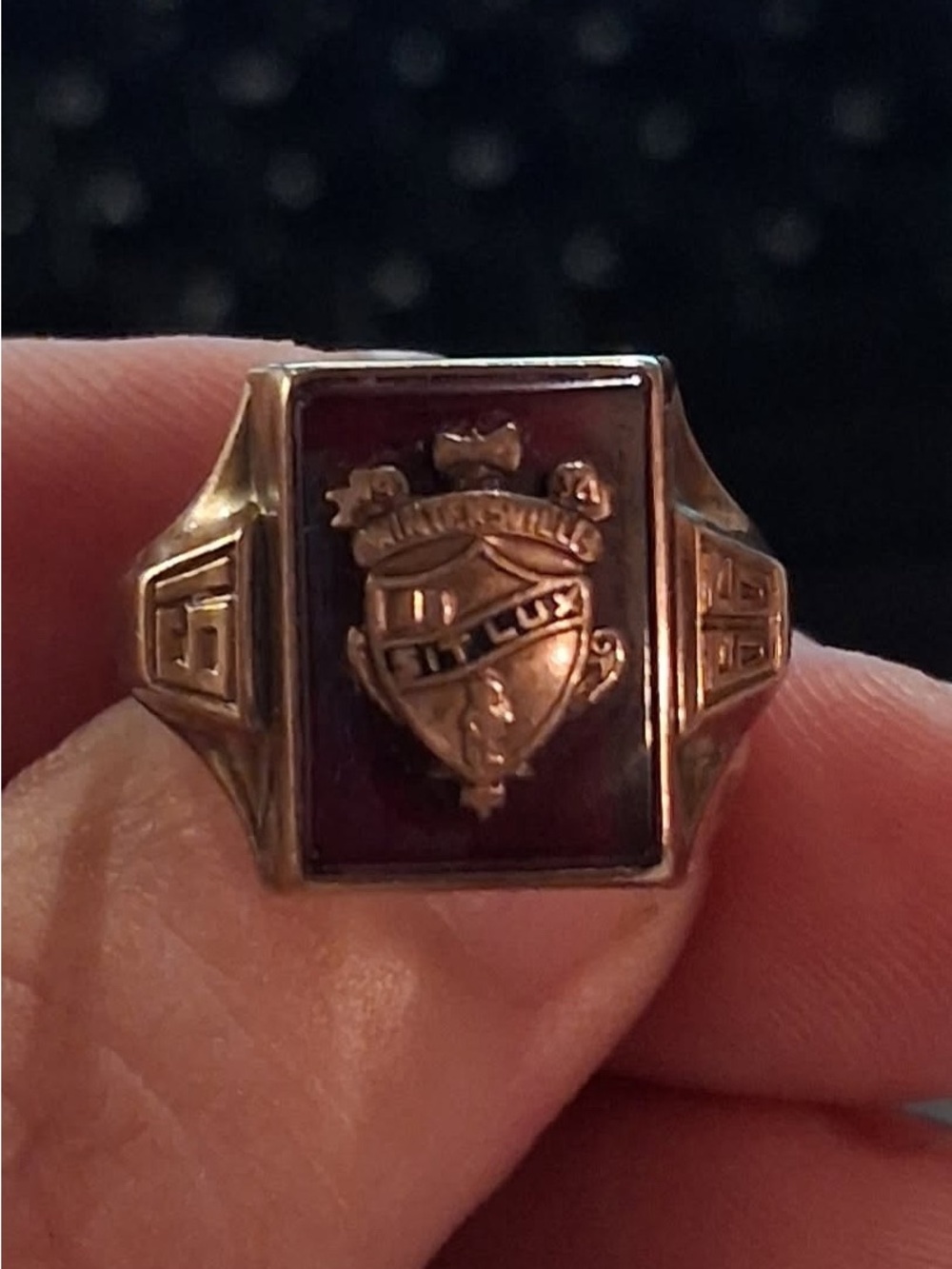 7.7Grams, Sz 8.5, 1966 Vintage Jostens 10K Gold Wintersville HS Ohio Class Ring
